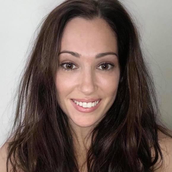 Meet your Posher, Kelly - Picture 1 of 1